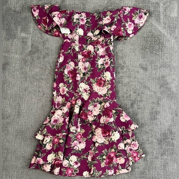 Fame & Partners The Sasha Spiced Berry Off Shoulder Dress - Picture 4 of 11